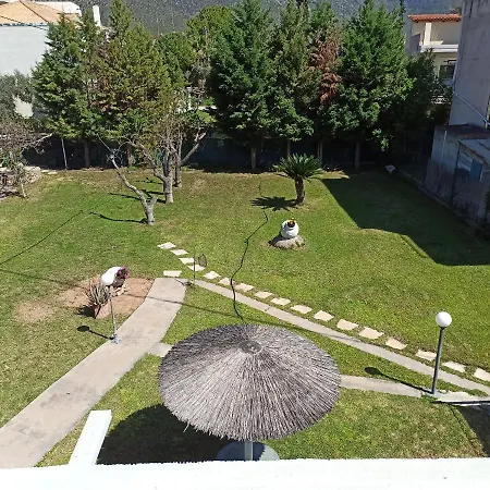 Itea's Garden House * Kirra