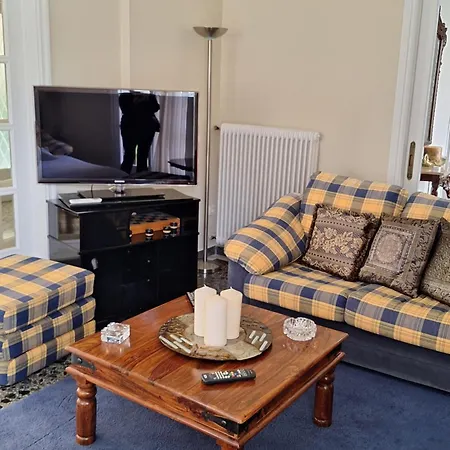 Itea's Garden House *