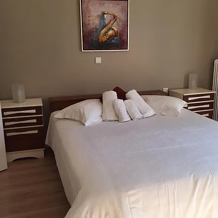 בית נופש Itea's Garden House *