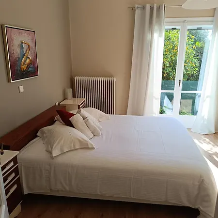 Itea's Garden House * Kirra