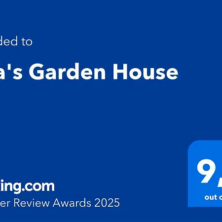 Itea's Garden House